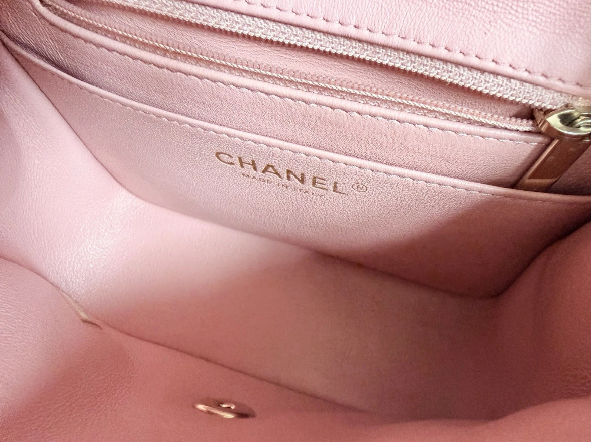 CHANEL Classic Flap CC Light Gold Hardware Shoulder Bag Mini Square Pink Leather Authentic